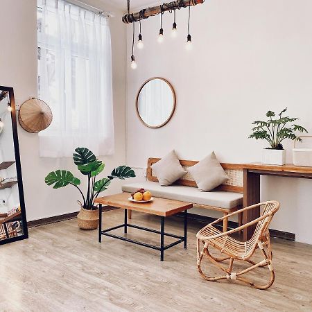 Vevy House - Homestay In Town Đà Nẵng Extérieur photo